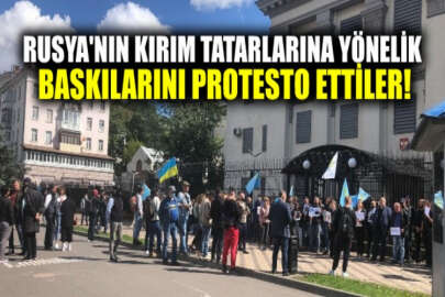 Rusya’nın Kıyiv Büyükelçiliği önünde, alıkonulan Kırım Tatarları için KTMM önderliğinde protesto