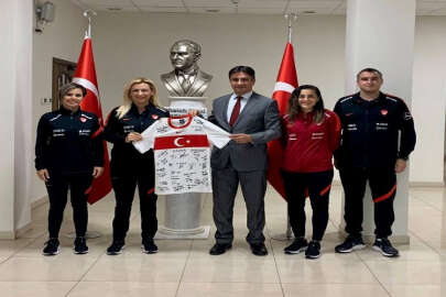 Türkiye Kadın A Milli Futbol Takımı, Ukrayna ile dostluk maçı yapacak