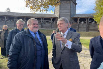 Yuşçenko: Kırım Platformu, Kırım sorununu gündemde tutmanın bir yolu