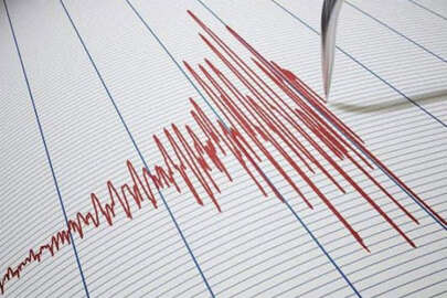 Düzce'de 5 büyüklüğünde deprem: İstanbul ve çevre illerden hissedildi