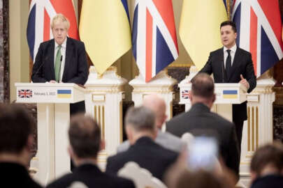 Ukrayna Cumhurbaşkanı Zelenskıy: Rus ordusu Ukrayna sınırından çekilmeli