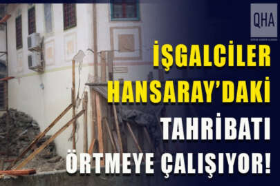 Rus işgalciler, Kırım'daki tahrip ettikleri Hansaray'ın duvarlarını örterek gizlemeye çalışıyor!