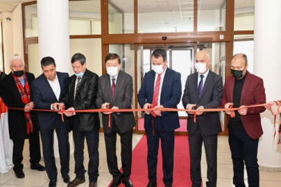 Nogay ressam Zarmanbetov'un TÜRKSOY'da sergisi açıldı