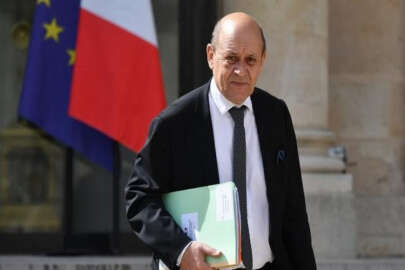 Fransa: Rusya’nın Donbas’taki sözde cumhuriyetlerini tanıması bir tür silahsız saldırı olacaktır