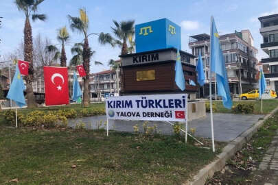 Yalova Kırım Türkleri Derneğinden Kırım Sürgünü Anıtı önünde Rusya protestosu