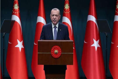 Cumhurbaşkanı Erdoğan: Ukrayna'nın verdiği mücadeleyi takdir ediyoruz