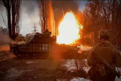 Ukrayna Genelkurmay Başkanlığı: Rus ordusu 389 tank ve 77 savaş uçağı kaybetti