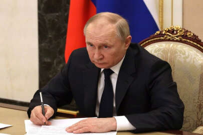 Putin, gaz ödemelerini rubleye geçirmek için önlem alma talimatı verdi