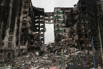 Ukrayna Borodyanka'dan çekilen Rus birlikleri geride bir harabe şehir bıraktı