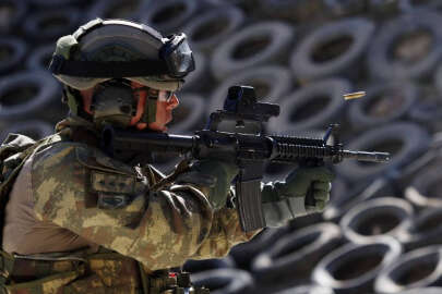 Milli Savunma Bakanlığı: Barış Pınarı ve Zeytin Dalı bölgelerinde 10 terörist etkisiz hale getirildi