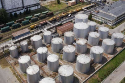 Rusya, Ukrayna'ya ait ayçiçek yağını kaçırmaya başladı