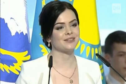 Alla Çeçetkina'dan Kazak yöneticilere çağrı: Rusça değil Kazak dilinde konuşun!