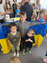 Ukrayna'dan tahliye edilen bir grup yetim çocuk, Eskişehir'e getirildi