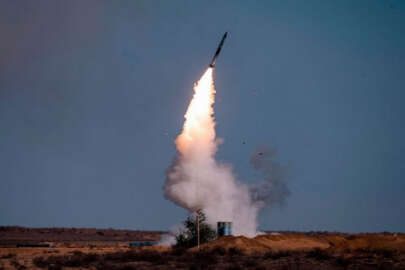 Rusya, işgal ettiği Kırım'daki S-400 füze sisteminin sayısını artırdı!