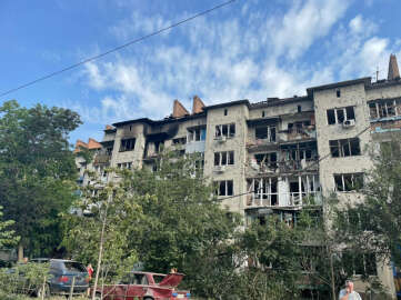 Rusya'dan Slovyansk kentine hava saldırısı: En az 3 kişi hayatını kaybetti