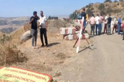 Azerbaycan Ruslara ait kontrol noktalarını kaldırıyor