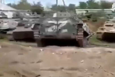 Ruslar tankları bırakıp kaçtı