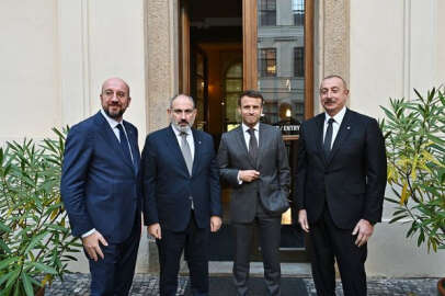 Ermenistan, Karabağ'ın Azerbaycan toprağı olduğunu resmen kabul etti