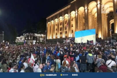 Gürcistan'da protesto: Ruslara sınırı kapat