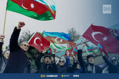 Türkiye'den kardeş Azerbaycan için Fransa'yı Protesto yürüyüşü