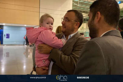 Ukraynalı 34 yetim çocuk Türkiye'ye getirildi