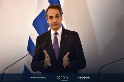 Miçotakis göçmenler konusunda yine Türkiye'yi hedef aldı