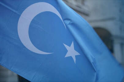 Uygur Türklerini sınır dışı etmekle tehdit eden Emniyet Müdürü görevden uzaklaştırıldı iddiası