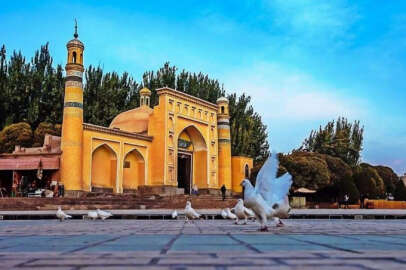 Doğu Türkistan'da Çin istilasına direnen Kaşgar ve Heytgah Cami