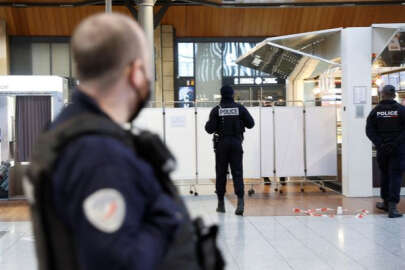 Paris'te silahlı saldırı: Çok sayıda yaralı var