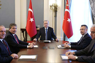 Cumhurbaşkanı Erdoğan, KKTC Başbakanı Üstel'i kabul etti