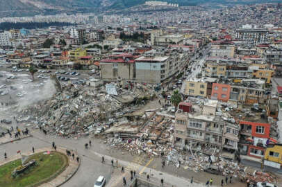 Kırım Derneği Konya Şubesinden depremzedelere yardım eli