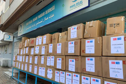 Uygur Türklerinden deprem bölgesine yardım