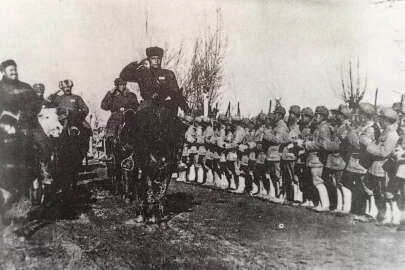 Doğu Türkistan Türklüğünün bağımsızlık meşalesi Doğu Türkistan Millî Ordusu 78 yaşında