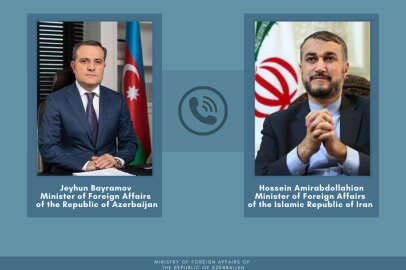 Azerbaycan ve İran dışişleri bakanları güncel siyasi gerilimi görüştü