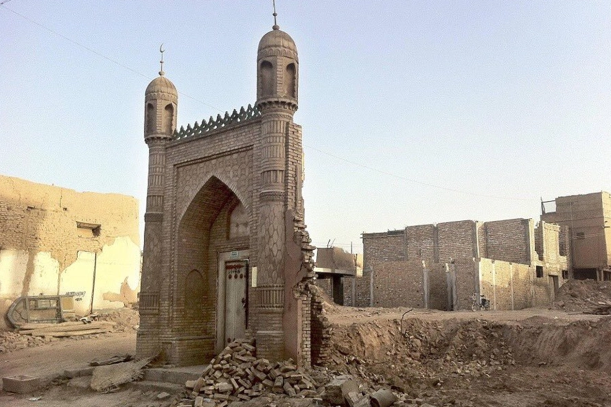 Çin'in Doğu Türkistan'da yıktığı tarihi camiler