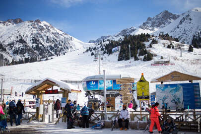 Kazakistan Çimbulak Kayak Merkezi Guinness Rekorlar Kitabı'na girdi