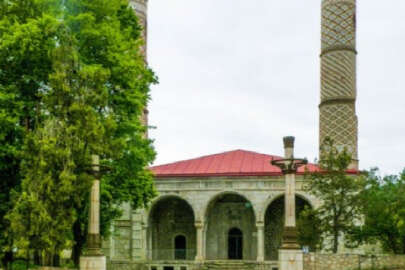 Azerbaycan'ın Ermeni işgalinden kurtardığı Şuşa'da ilk ezan okundu