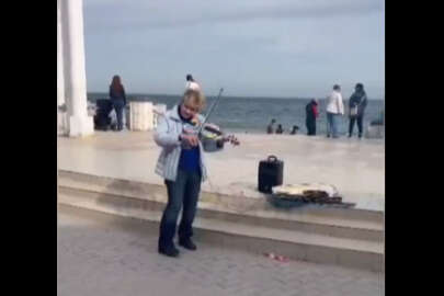 Rus işgalindeki Kırım'da Ukrayna milli marşını çaldı!