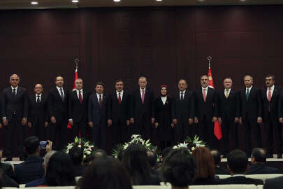 Yeni Cumhurbaşkanlığı Kabinesi'nin ilk toplantısı başladı