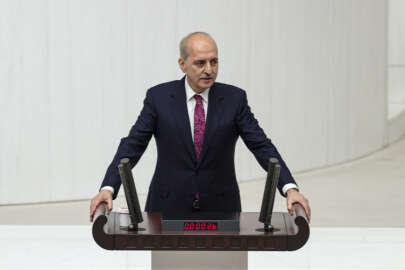 Ukrayna Parlamentosu Başkanı Ruslan Stefançuk'tan, TBMM Başkanı seçilen Numan Kurtulmuş'a Türkçe tebrik