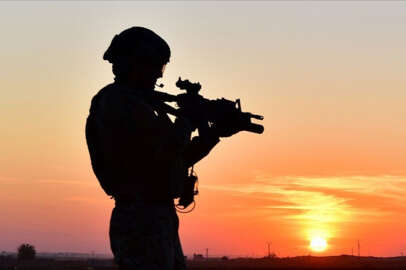 Türk ordusu, Irak'ın kuzeyinde operasyonlara devam ediyor