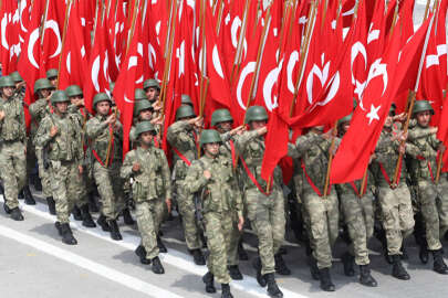 Türk askeri, Babalar Günü'nü unutmadı