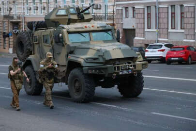 Polonya ve Letonya: Rusya'da yaşananları izliyoruz