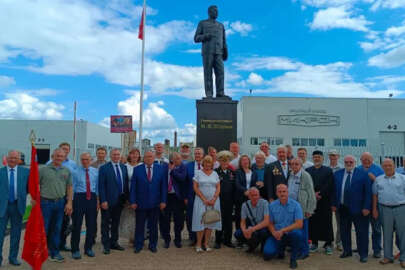 Rusya'da eli kanlı Sovyet diktatörü Stalin'in anıtı dikildi!