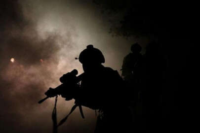 MİT, FETÖ firarisini Tacikistan'da yakalayarak Türkiye'ye getirdi