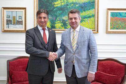 Büyükelçi Güldere veda ziyareti kapsamında Ukrayna Dışişleri Bakan Yardımcısı Perebyinis ile görüştü
