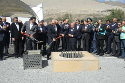 Azerbaycan, Aras Nehri'ne yapacağı köprü için 14 milyon manat harcayacak