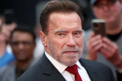 Arnold Schwarzenegger, Camala'nın "QIRIM" albümünü tavsiye etti