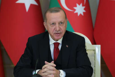Cumhurbaşkanı Erdoğan, Azerbaycan'ın Karabağ zaferini tebrik etti