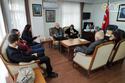 Kırımoğlu'nun eşi Safinar Cemileva'dan Kırım Derneği Genel Merkezine ziyaret